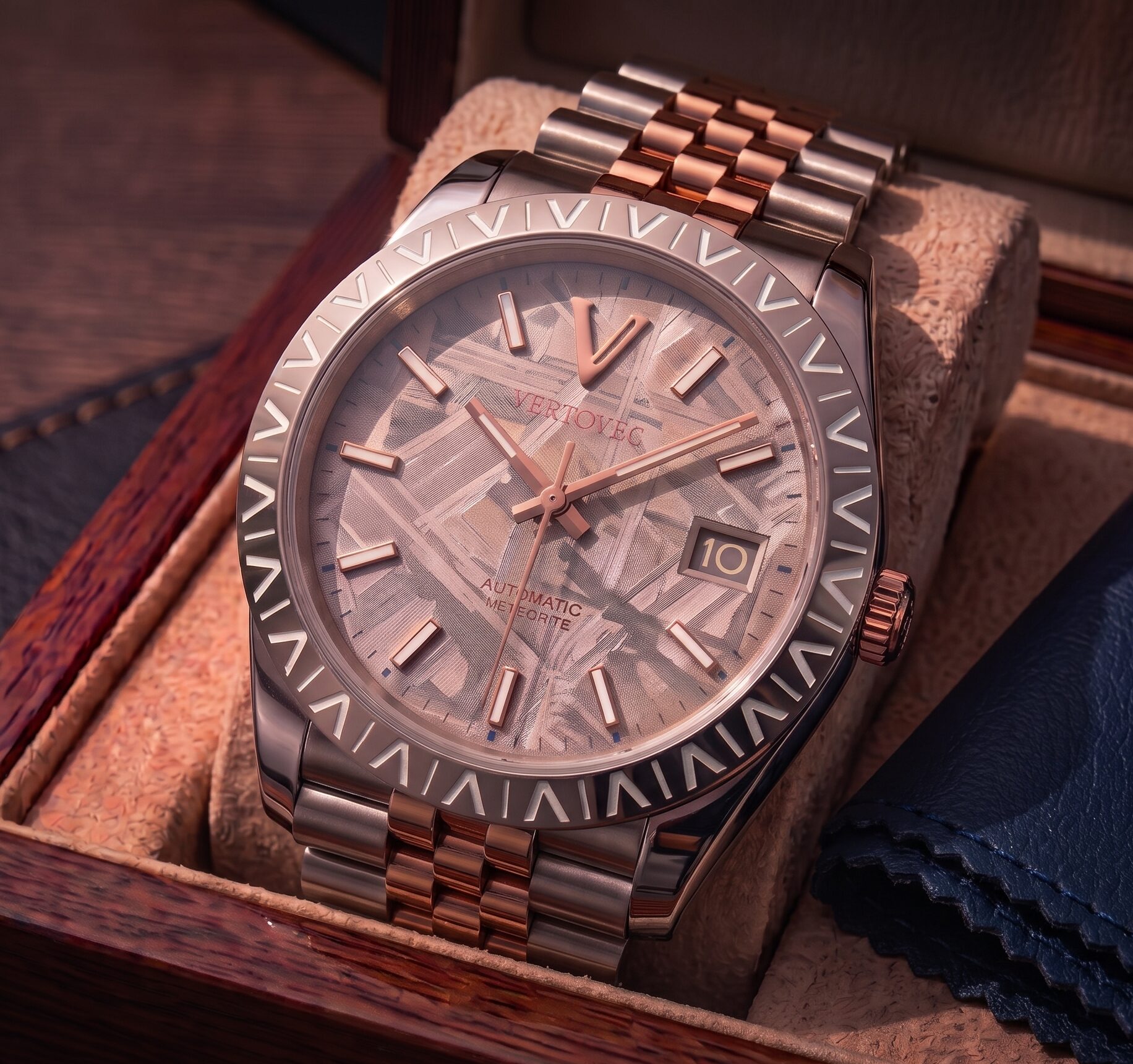 Vertovec Meteorite Automatic Ura